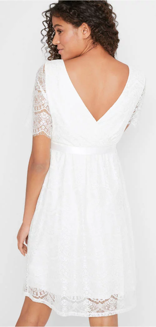 Бяла дантелена сватбена рокля Bonprix