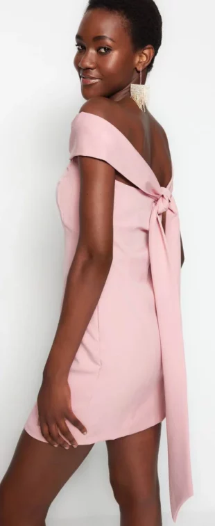 Евтини къси розови рокли за шаферки